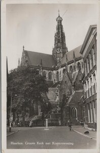 HAARLEM - Groote Kerk met Kosterwoning