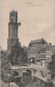 UTRECHT - Oude-gracht met Dom