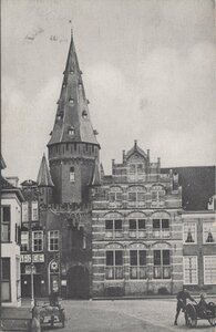 ZUTPHEN - Drogenapstoren en Bolwerck