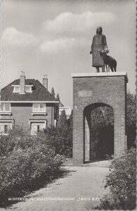 WINTERSWIJK - Verzetsmonument Tante Riek