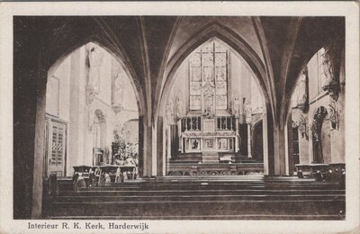 HARDERWIJK - Interieur R. K. Kerk