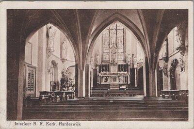 HARDERWIJK - Interieur R. K. Kerk