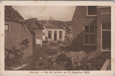 BORCULO - Na de cycloon op 10 Augustus 1925