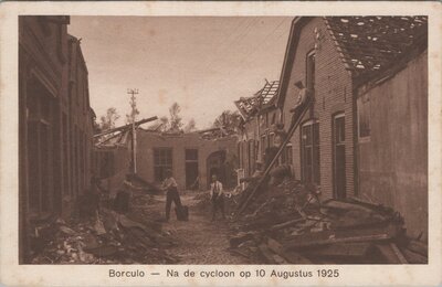 BORCULO - Na de cycloon op 10 Augustus 1925