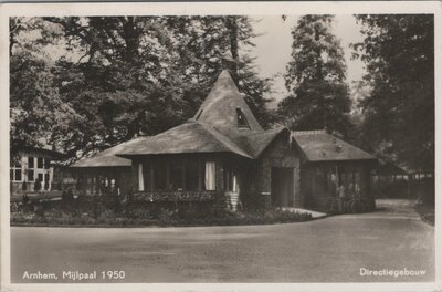 ARNHEM - Mijlpaal 1950 Directiegebouw