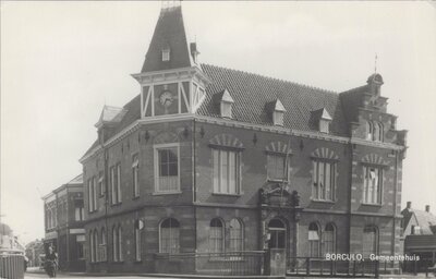 BORCULO - Gemeentehuis