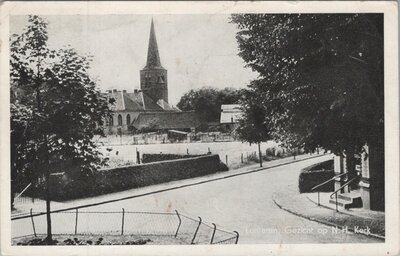 LUNTEREN - Gezicht op N. H. Kerk