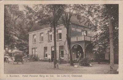 DE LUTTE - J. Borchert. Hotel Pension Berg en Dal. De Lutte bij Oldenzaal