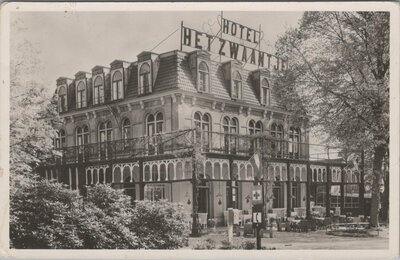 DE LUTTE - Hotel Het Zwaantje