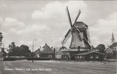 OMMEN - Molen's met toren N.H. Kerk