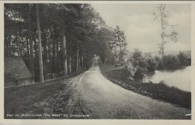 OOTMARSUM - Aan de Watermolen De Mast bij Ootmarsum