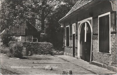 LOSSER - Bleekwachtershuisje Scholtinkstraat