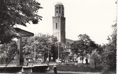 ZWOLLE - Peperbus met Kamperpoorterbrug