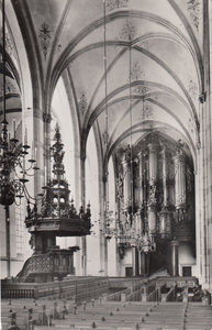 ZWOLLE - Interieur Grote of St. Michaëls Kerk