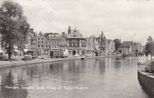 HAARLEM - Spaanse Oude Waag en Teyler Museum