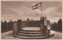 BLOEMENDAAL - Koolhoven Monument