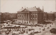 GRONINGEN - Stadhuis en Groote Markt