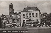 ZWOLLE - Centrum met Gezicht op de Peperbus