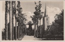 MAARTENSDIJK - Dorpsweg met Ned. Herv. Kerk