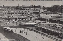 ARNHEM - Stationsplein