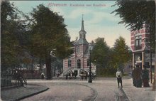 HILVERSUM - Kerkbrink met Raadhuis