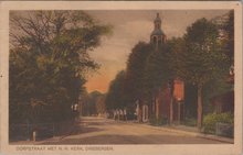 DRIEBERGEN - Dorpstraat met N. H. Kerk