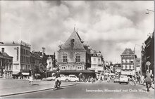 LEEUWARDEN - Nieuwestad met Oude Waag