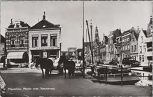 MAASSLUIS - Markt met  Veerstraat