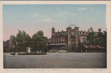 AMERSFOORT - Stationsplein met Standbeeld Joh. van Oldenbarneveld