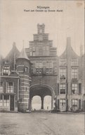 NIJMEGEN - Poort met Gezicht op Groote Markt