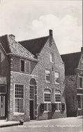 BRIELLE - Langestraat met v.m. Wagenmakershuis