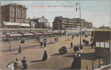 SCHEVENINGEN - Boulevard met Grand Hotel