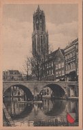 UTRECHT - Oudegracht met Domtoren