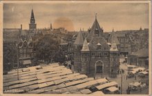 AMSTERDAM - Nieuwmarkt met Waag