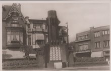 HILVERSUM - Plantsoen Kerkstraat hoek Schoutenstraat