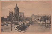 AMSTERDAM - Amstelbrug met Wilibrorduskerk