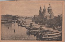 AMSTERDAM - Prins Hendrikkade met St. Nicolaaskerk