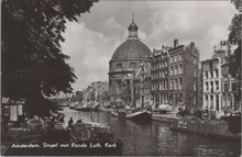 AMSTERDAM - Singel met Ronde Luth. Kerk