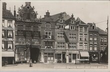 NIJMEGEN - Groote Markt met Oude Gevels