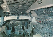 SWISSAIR Jumbo-Jet 747-B Cockpit