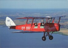 DE-HAVILLAND-DH-82A-Tiger-Moth