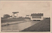 TWENTHE-RIJNKANAAL - Sluiswerken