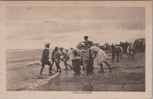 SCHEVENINGEN - Gezicht op strand