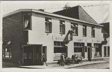 OOTMARSUM - Hotel - Rest - Café Eig A. A. v.d. Maas