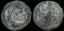 Divus Claudius II Gothicus. Died AD 270. Æ Fractional Follis 15mm, 1.43 g. Thessalonica