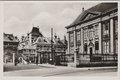 DEN-HAAG-Mauritshuis-met-toegang-tot-het-Binnenhof