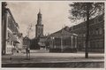 KAMPEN-Nieuwe-Markt-op-den-achtergrond-de-Nieuwe-Toren