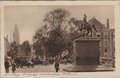 DEN-HAAG-Buitenhof-met-standbeeld-Willem-II