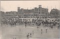 SCHEVENINGEN-Strand-met-Palace-Hotel