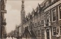 ALKMAAR-Langestraat-met-Stadhuis